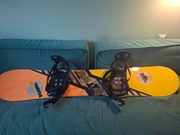 Deska snowboardowa z wiązaniami RAVEN i buty snowboardowe roz 42,5