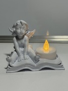 Aniołek na książce LED nocna lampka dekoracyjna