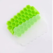 Silikonowa forma do kostek lodu - zielona, praktyczna i bezpieczna!