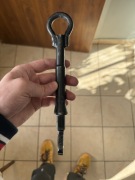 Zaczep do holowania Oczko Ucho citroen C4 C5 III Peugeot 207 301 7212Q  OE