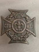 ODZNAKA KRZYŻ HARCERSKI - ZHP -CZUWAJ-ŚRUBA-SYGNOWANY MET 75