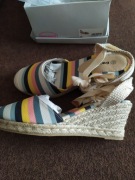 Letnie buty espadryle Nowe rozm.39 -35 zł