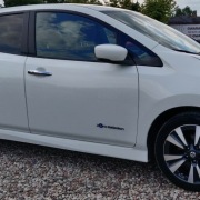 NISSAN LEAF II MECHANIZM SZYBY PRAWY PRZÓD