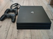 Konsola PlayStation 4 Pro 1TB 4K plus 2 pady i Fifa21