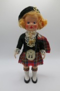 Stara lalka kolekcjonerska celuloidowa Szkotka