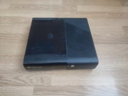 Konsola Xbox 360e