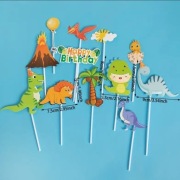 Zestaw topperów Dinozaury na tort urodzinowy