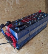 Magazyn Energii 24V Ogniwa LiFePo4 8 x 360Ah z BMS skonfigurowany