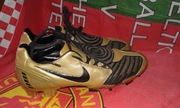 Super korki Nike 90 num 44  Gold edycja