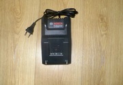 SZYBKA ŁADOWARKA BOSCH GAL 18V-40 