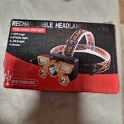 Latarka czołowa led