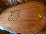 Komplet inkrustowanych mebli rumuńskich Sheraton