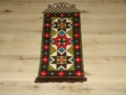 WEŁNIANY KILIM MAKATKA DO POWIESZENIA