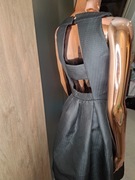 sukienka z odkrytymi plecami EMO