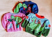 Dziecięce sweterki handmade 3D " w krainie dinozaurów "