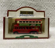 LLEDO Autko do kolekcji Bus Autobus 1928 Karrier E6 Troiley Bus