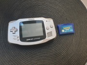 Stary Game Boy Advance + Pokemony
