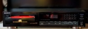 Odtwarzacz CD stereo SONY CDP-590