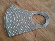 Maseczka do twarzy szara Nowa