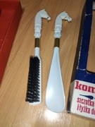 Nowy Komplet Szczotka do ubrań i łyżka do butów, PRL, głowa KONIA, SANEL,