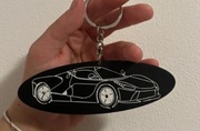 breloczek z sportowym autem