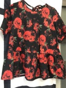 Bluzeczka z baskinką róże atmosphere 