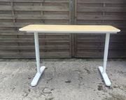 Biurko IKEA Bekant 140x60 regulowana wysokość 2 kolory do wyboru 