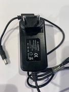 Zasilacz 24V 1A Sieciowy QY-08-1202000 5.5x2.1 24W