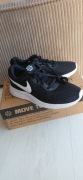 Nike Tanjun – czarne, lekkie buty sportowe damskie rozmiar 37,5