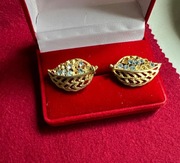 Stare klipsy,metal, wymiary ; długość-3cm,szerokość-1,8cm- stan bdobry