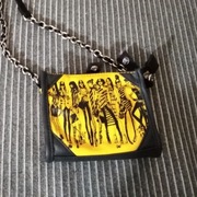 Mini-torebka żółta z paskiem (imprezówka)