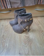 SEXY BOTKI ZAMSZOWE CZÓŁENKA ZŁOTE ĆWIEKI KLAMRY 