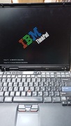 IBM T30 plus stacja dokująca 