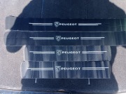 Naklejki na progi Peugeot 