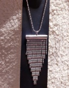 Naszyjnik Długi Wisiorek na Łańcuszku 
