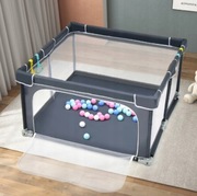 Kojec dla dziecka z piłkami 124 x 124 cm