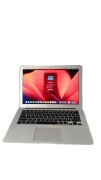 Macbook Air emc 2469 z nową baterią, macOS Ventura 