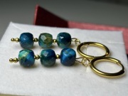 Turkus ciemny morski kolczyki kamienie naturalne prezent apatyt nowe 