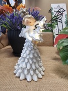 Aniołek biały z choinką LED