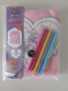 Bluzka Psi Patrol do pokolorowania oraz pisaki do tkanin