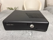 Xbox 360 Slim uszkodzony