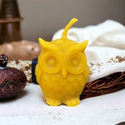 Świeca świeczka woskowa z wosku pszczelego sowa