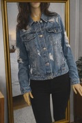 Damska jeansowa kurtka oversize – rozmiar M efekt „destroyed”,