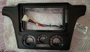 Ramka do radia android 9" Mitsubishi Outlander 2004-2006 element kokpitu