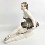 Balerina figurka w stylu Art Deco Oláh Sándor porcelana Węgry 1958r 26/27cm