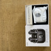 bezprzewodowe słuchawki douszne QXQ S26