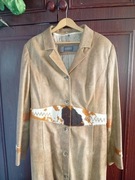 Niepowtarzalny płaszcz damski z prawdziwej skóry i elementami z włosia  r.M