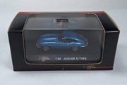 HIGH SPEED - JAGUAR E-TYPE 1961, plastkikowa witrynka, skala 1:64