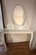 Toaletka Ikea Hemnes Biała + Biurko Ikea -Zestaw do pokoju młodej damy