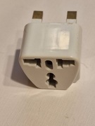 Przejściówka Adapter podróżny do gniazdka z EU US na UK - Redukcja